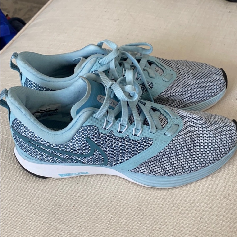 Womens shoes